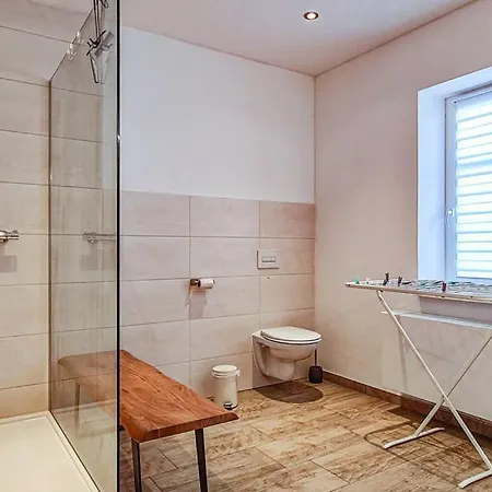 펜션 In Zirtow Bei *