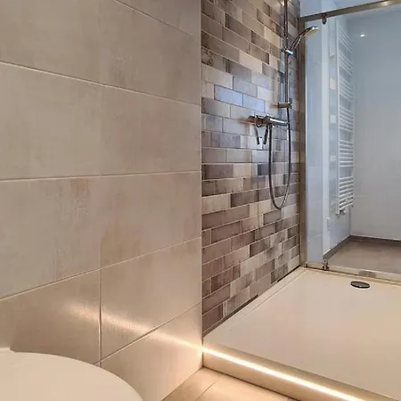 펜션 In Zirtow Bei